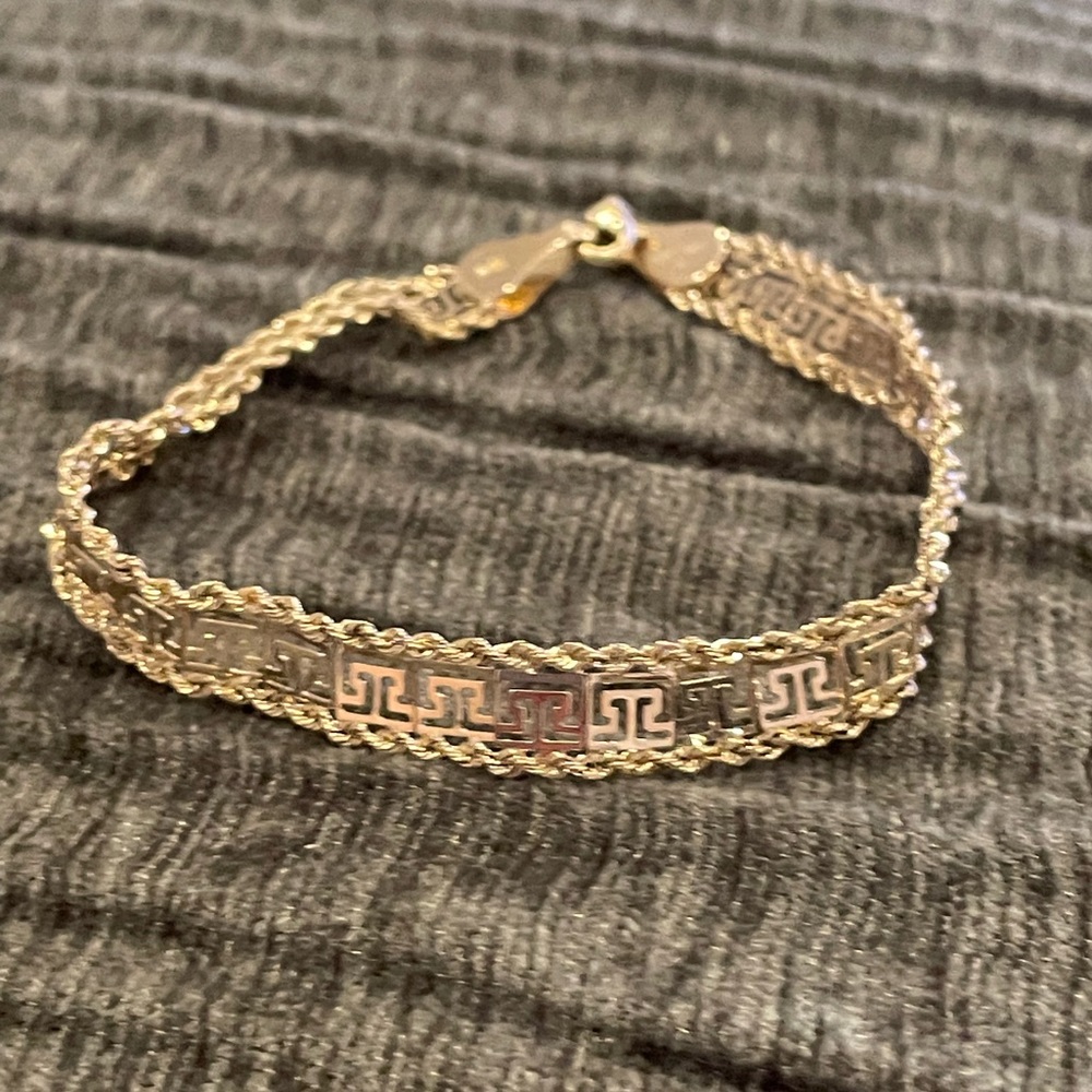 10K Greek Bracelet